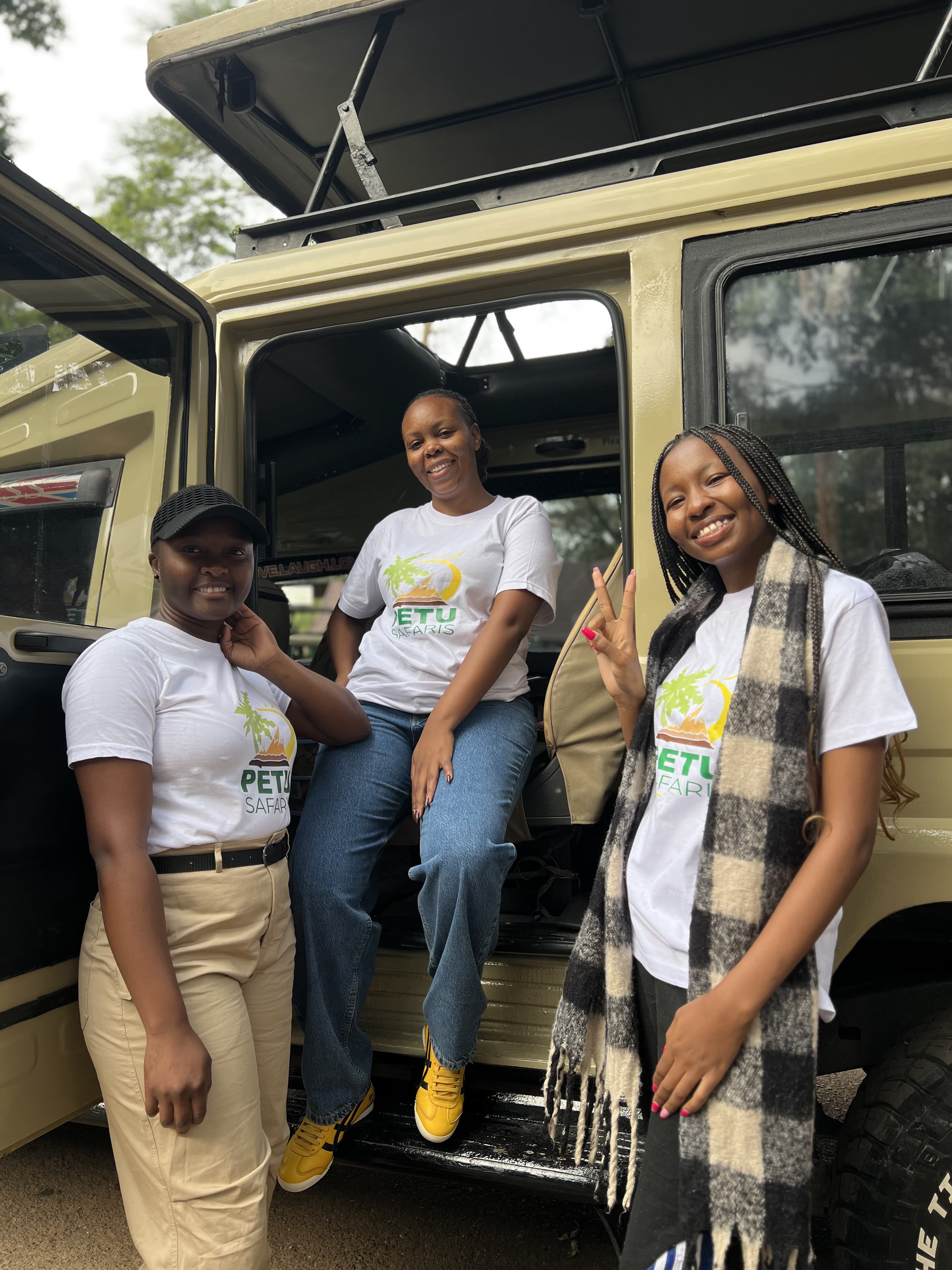 Petu Safaris Wildlife & Team Journey